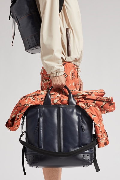 مجموعة Tod’s الرجالية لربيع وصيف 2020... تصاميم خفيفة بجودة عالية